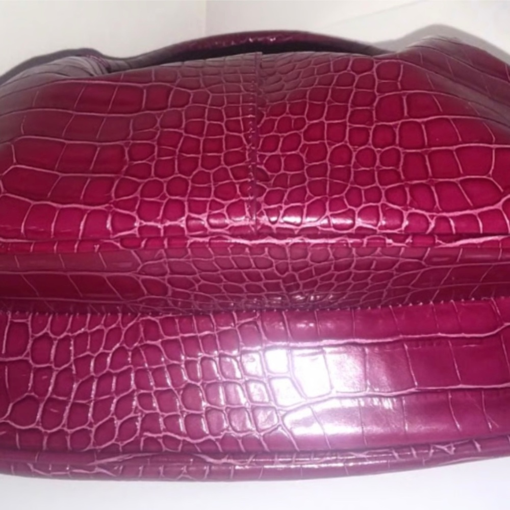 Fuchsia Leather Purse by Donna Dixon, Medium Size, Metal zipper, Brand New - Picture 16 of 16
